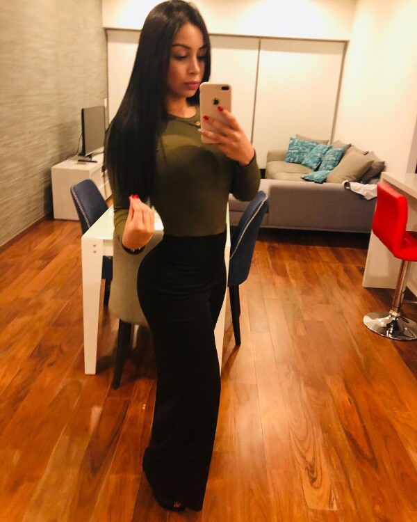 Silvia  russian dating in nyc